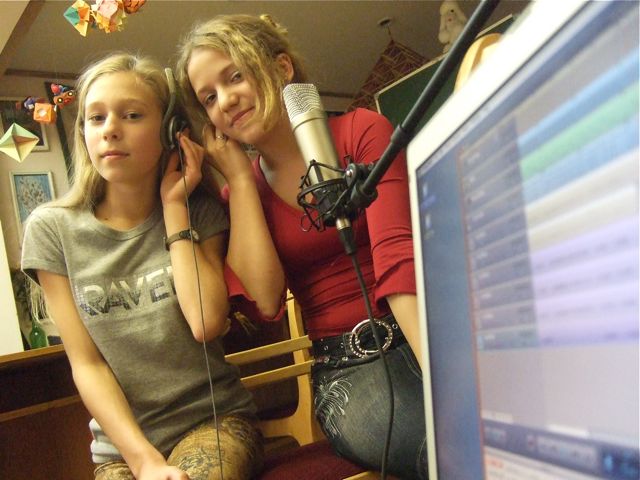Ksyusha and Nastya recording